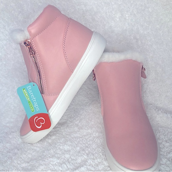 BareTraps Other - Baretraps Memory Foam Girls Boots